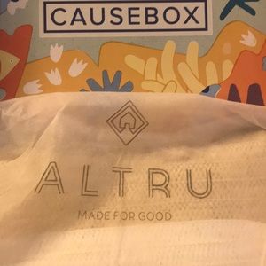 Altru Straw Tote from Causebox Summer 2019 - NEW